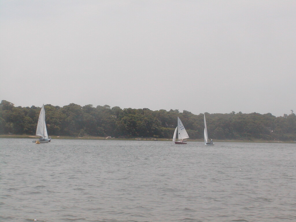 No description provided for: /2012/07-09/0715-oyc-regatta-race1/photo13.html