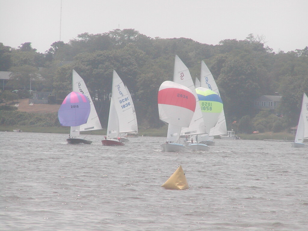 No description provided for: /2012/07-09/0715-oyc-regatta-race2/_1/photo03.html