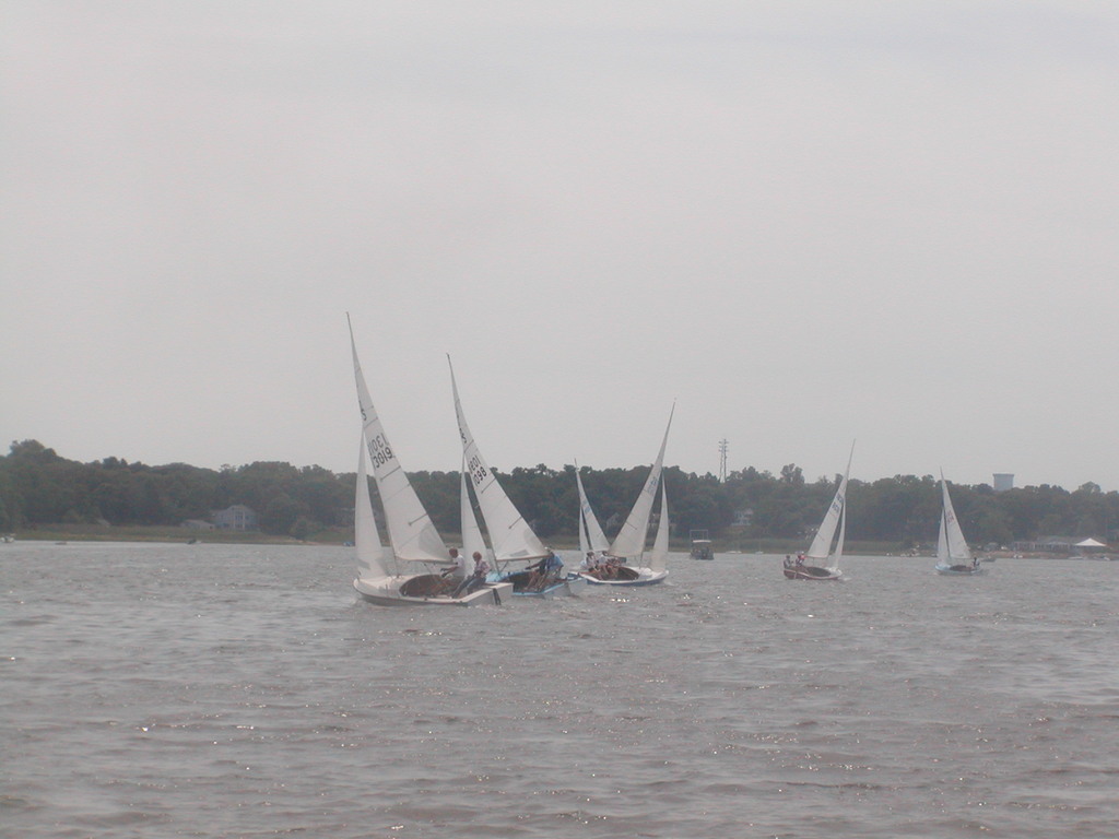 No description provided for: /2012/07-09/0715-oyc-regatta-race2/_1/photo15.html