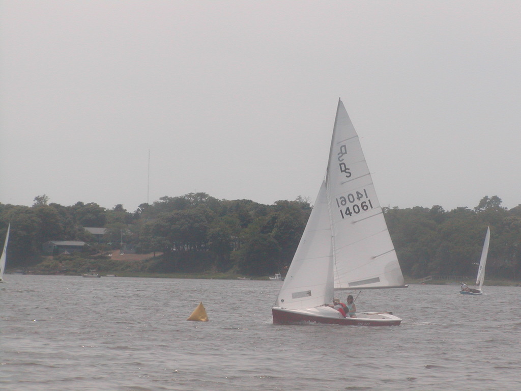 No description provided for: /2012/07-09/0715-oyc-regatta-race2/_1/photo16.html