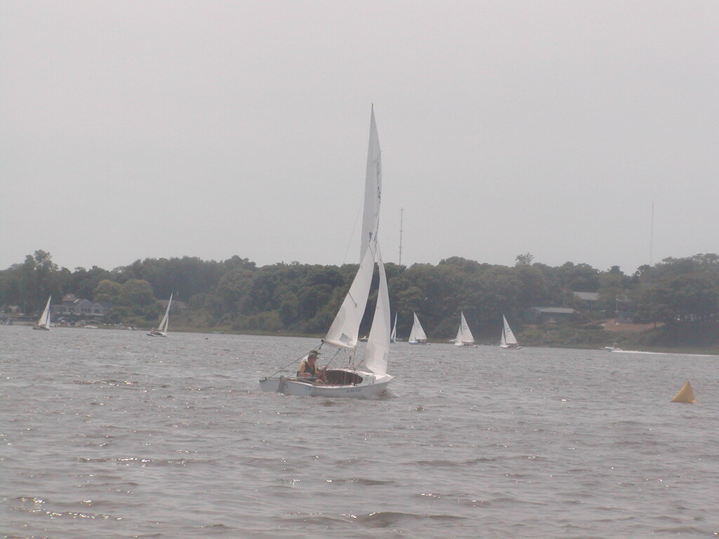 No description provided for: /2012/07-09/0715-oyc-regatta-race2/_1/photo22.html