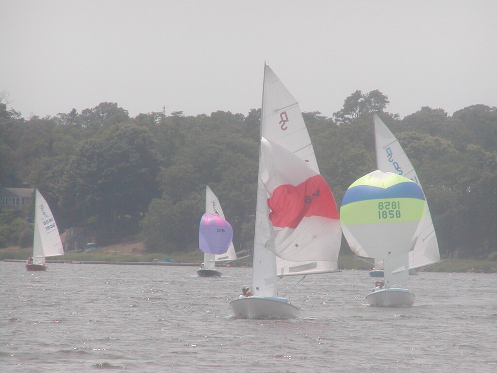 No description provided for: /2012/07-09/0715-oyc-regatta-race2/_1/photo24.html