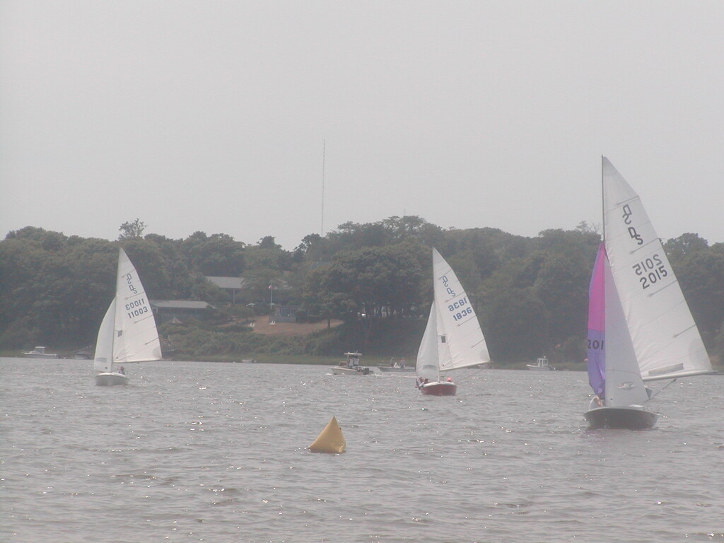 No description provided for: /2012/07-09/0715-oyc-regatta-race2/_2/photo30.html