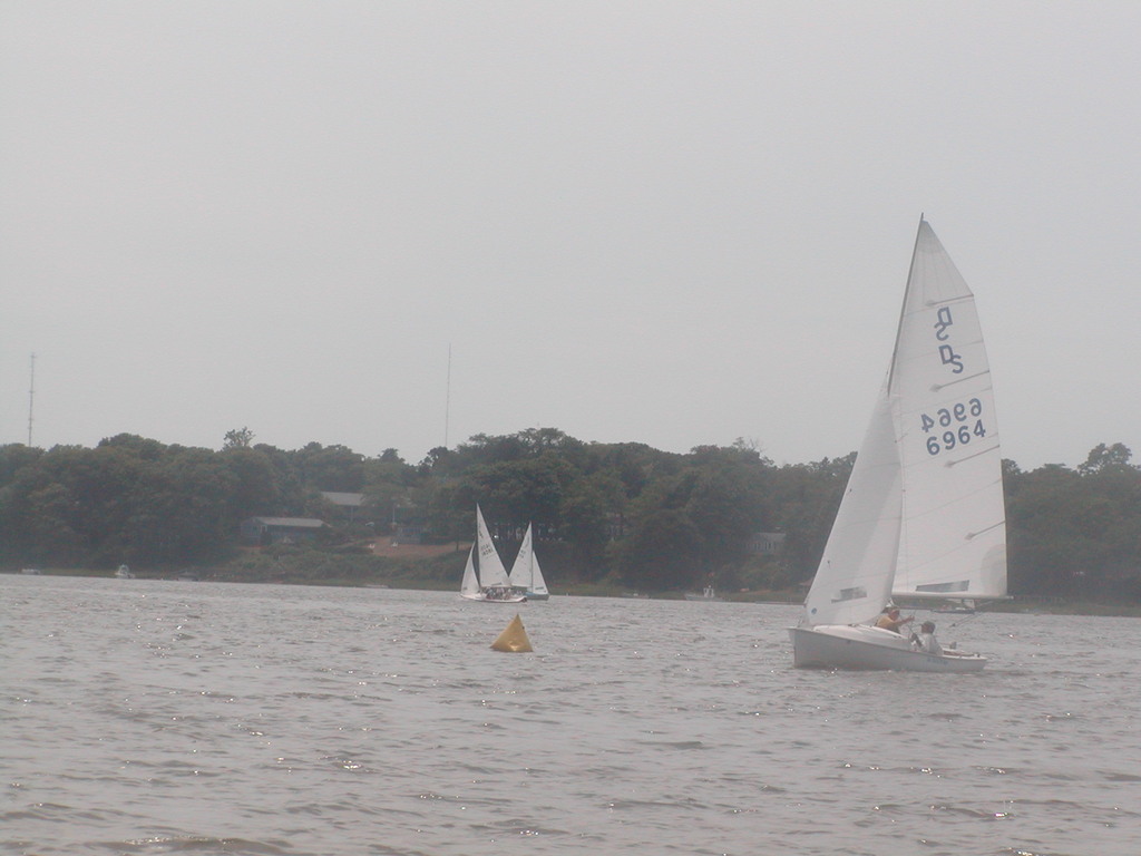 No description provided for: /2012/07-09/0715-oyc-regatta-race2/_2/photo46.html