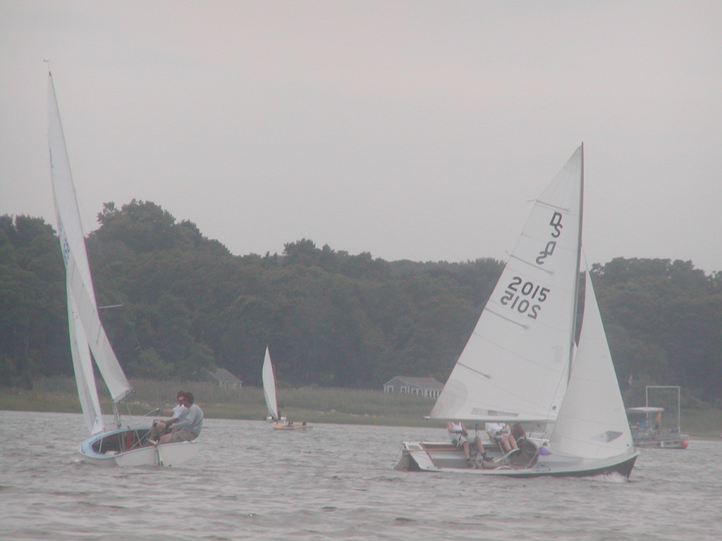 No description provided for: /2012/07-09/0715-oyc-regatta-race3/photo10.html