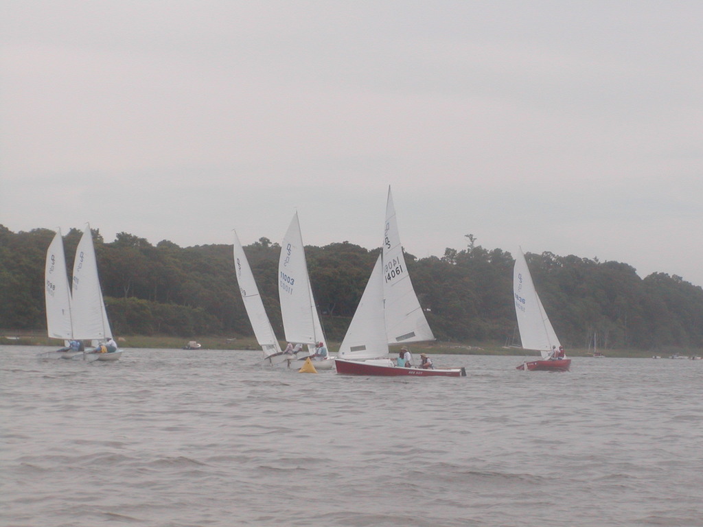 No description provided for: /2012/07-09/0715-oyc-regatta-race3/photo15.html