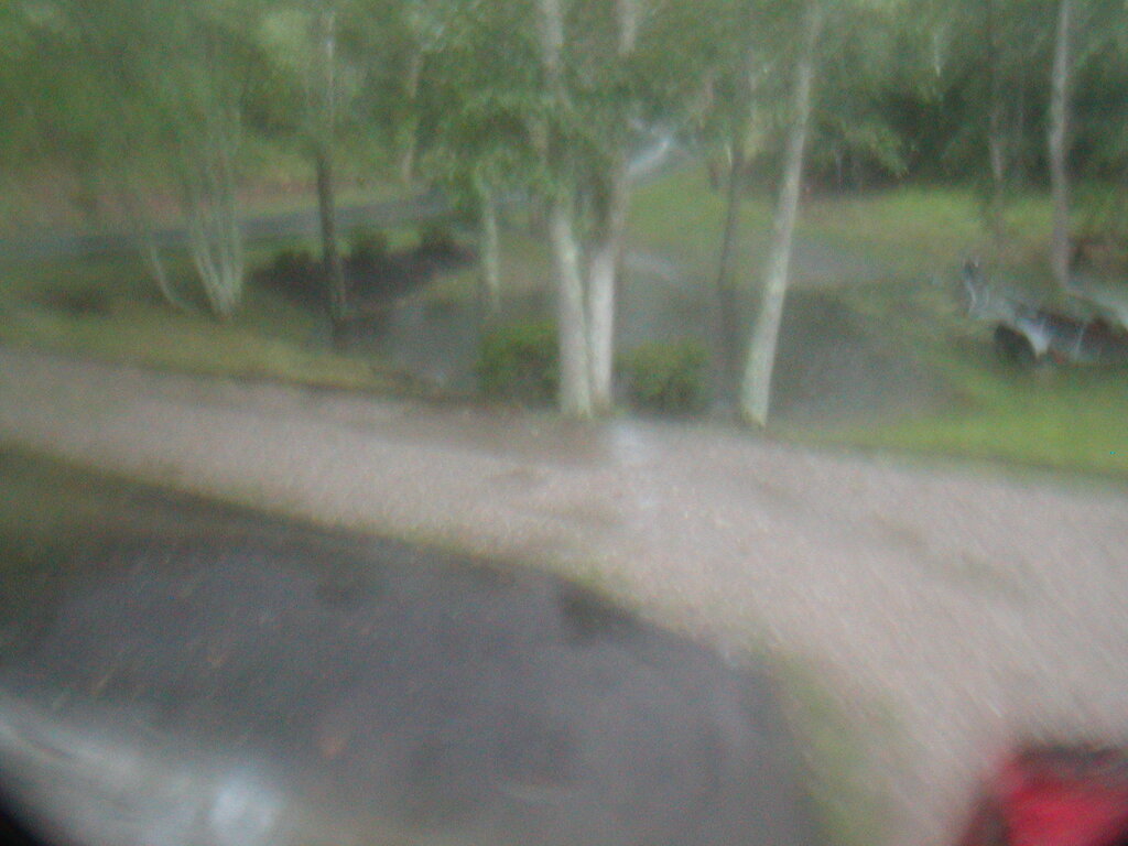 No description provided for: /2012/07-09/0905-lawn-flooding/photo06.html