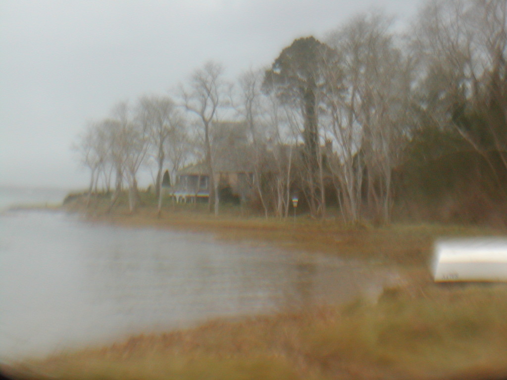 No description provided for: /2012/10-12/1030-sandy-qhc-beach/_1/photo07.html