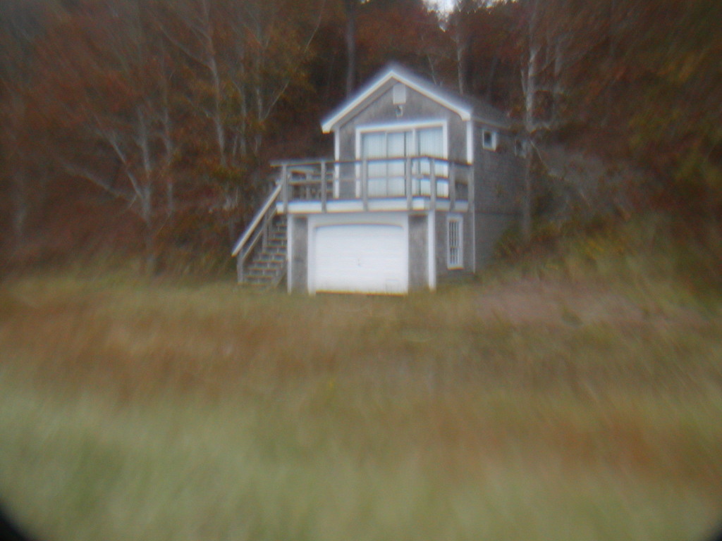 No description provided for: /2012/10-12/1030-sandy-qhc-beach/_2/photo15.html