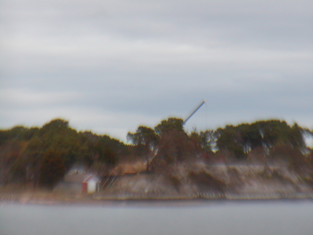 No description provided for: /2012/10-12/1102-haulout-sail/photo01.html