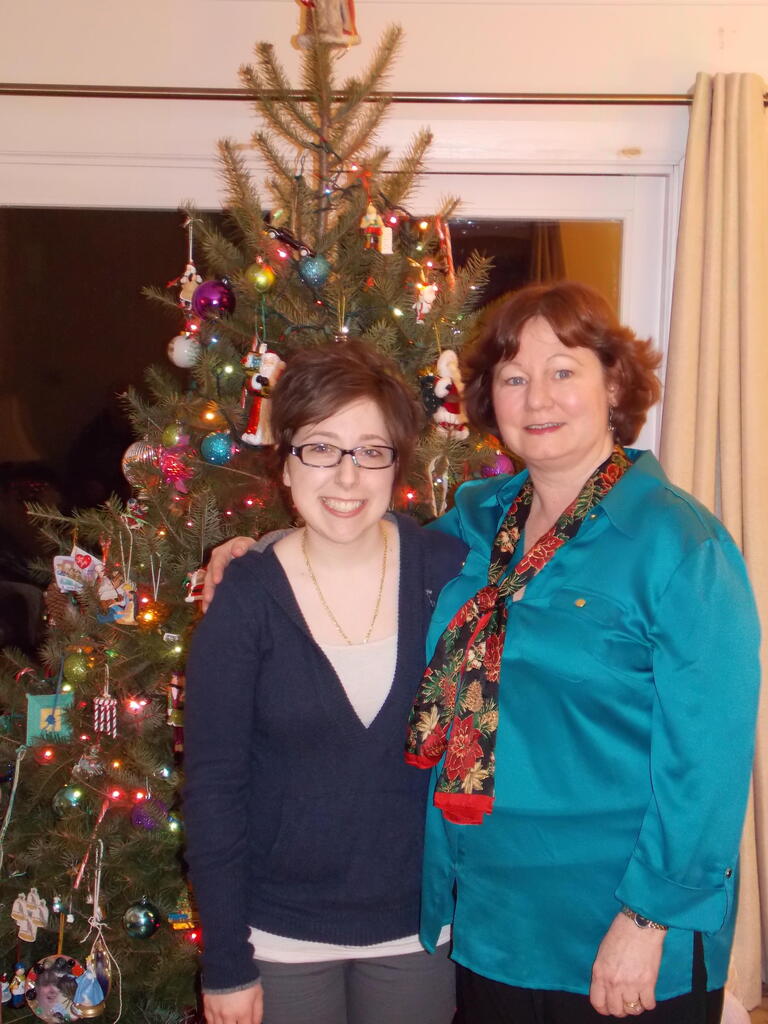 No description provided for: /2012/10-12/1225-margie-xmas/photo04.html