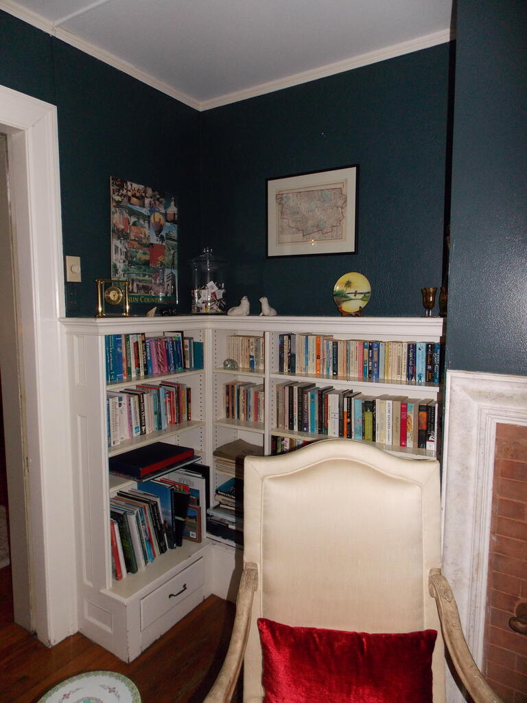 No description provided for: /2013/01-03/0215-brandt-house/photo06.html