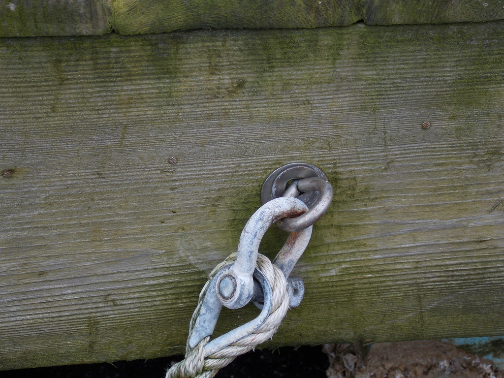 No description provided for: /2013/01-03/0301-moorings/_1/photo22.html