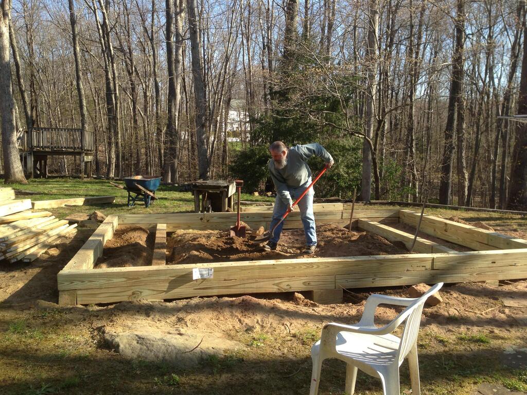 No description provided for: /2013/04-06/0427-joans-garden/photo02.html