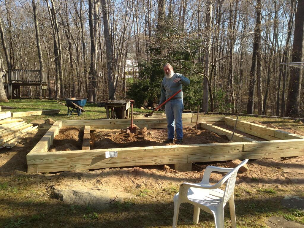 No description provided for: /2013/04-06/0427-joans-garden/photo04.html