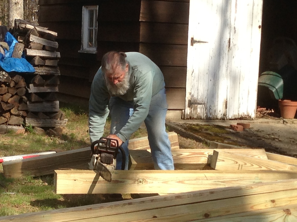 No description provided for: /2013/04-06/0427-joans-garden/photo08.html