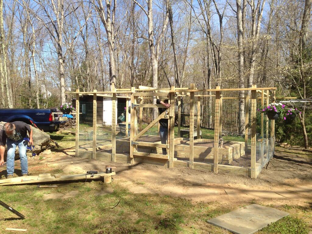 No description provided for: /2013/04-06/0430-joans-garden/photo10.html