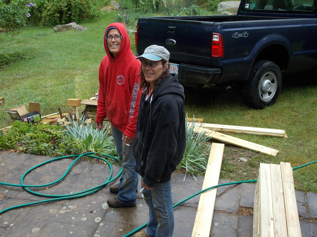 No description provided for: /2013/04-06/0519-peggy-garden/photo16.html