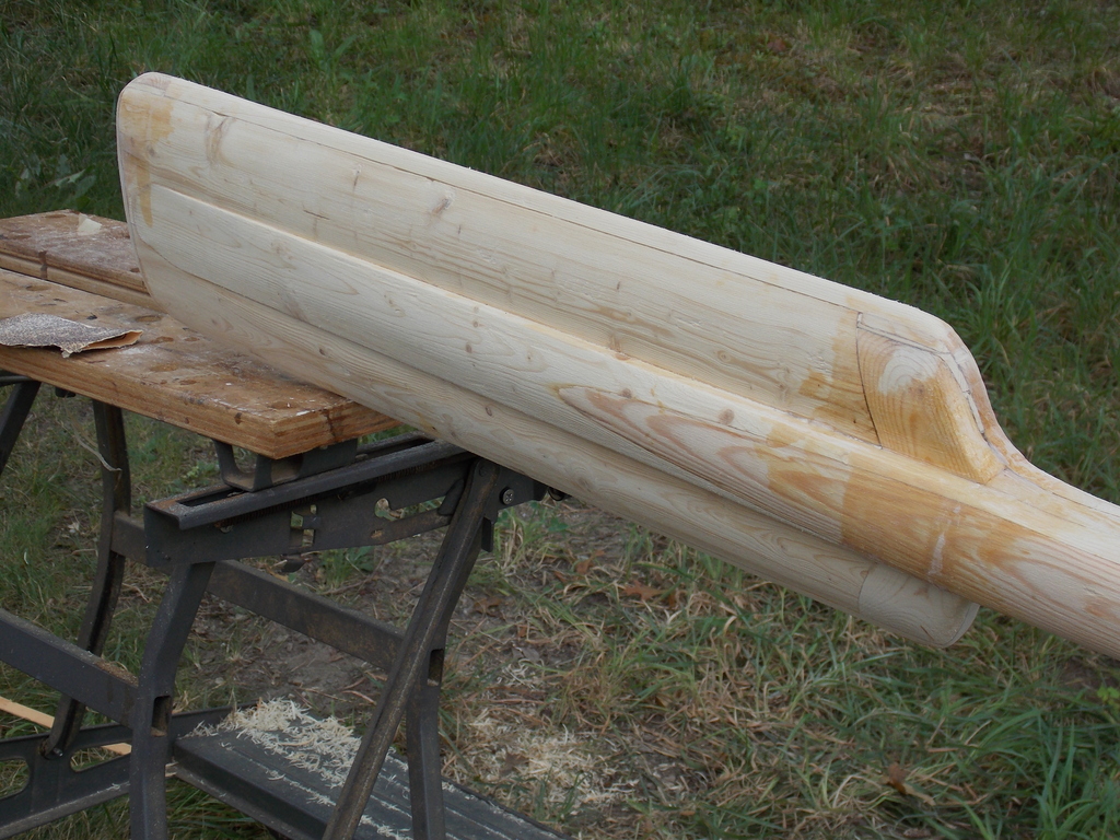 No description provided for: /2013/07-09/0818-oar-repair/photo01.html