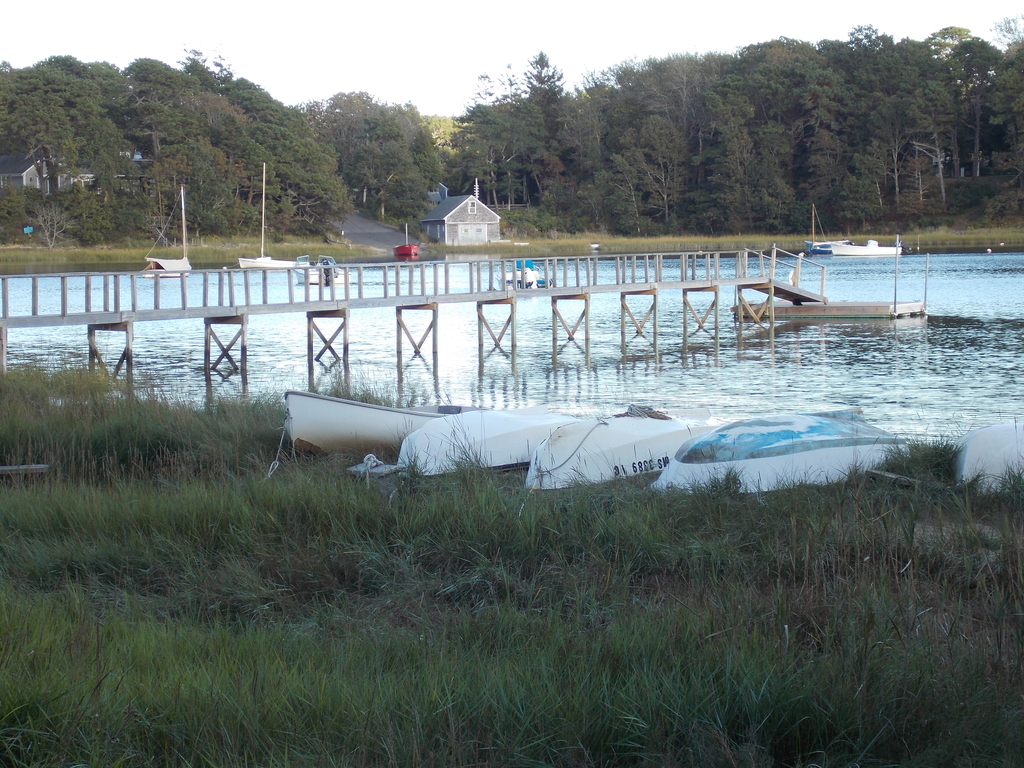 No description provided for: /2013/07-09/0926-quanset-pond/photo02.html