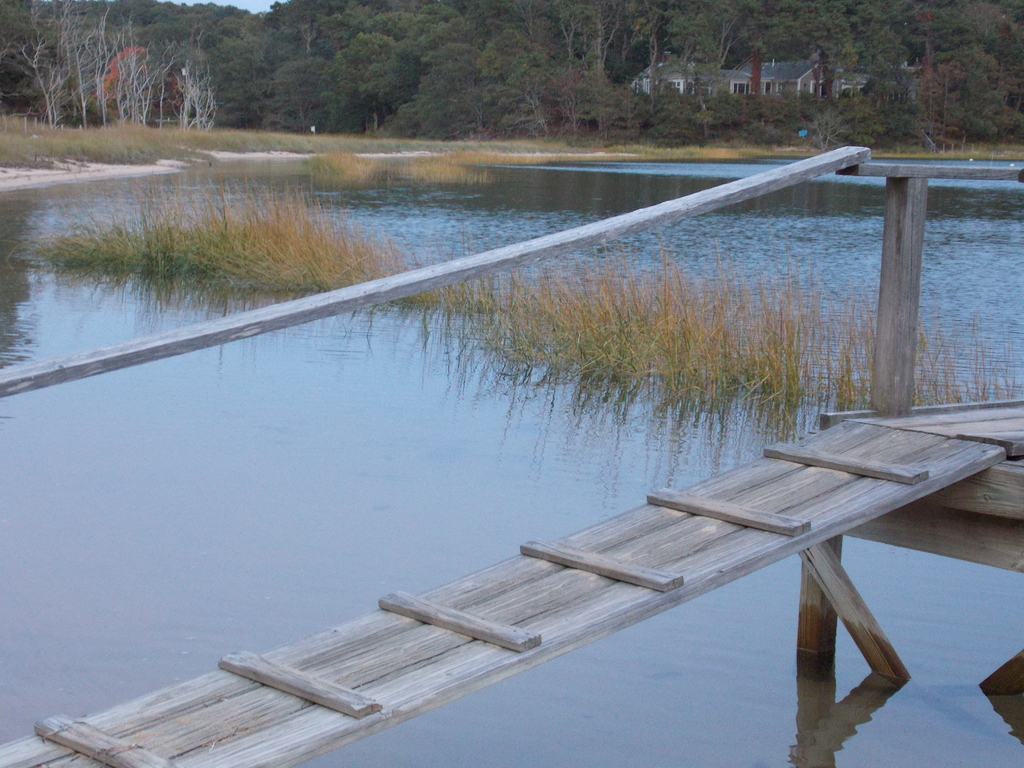 No description provided for: /2013/10-12/1010-quanset-pond/photo07.html