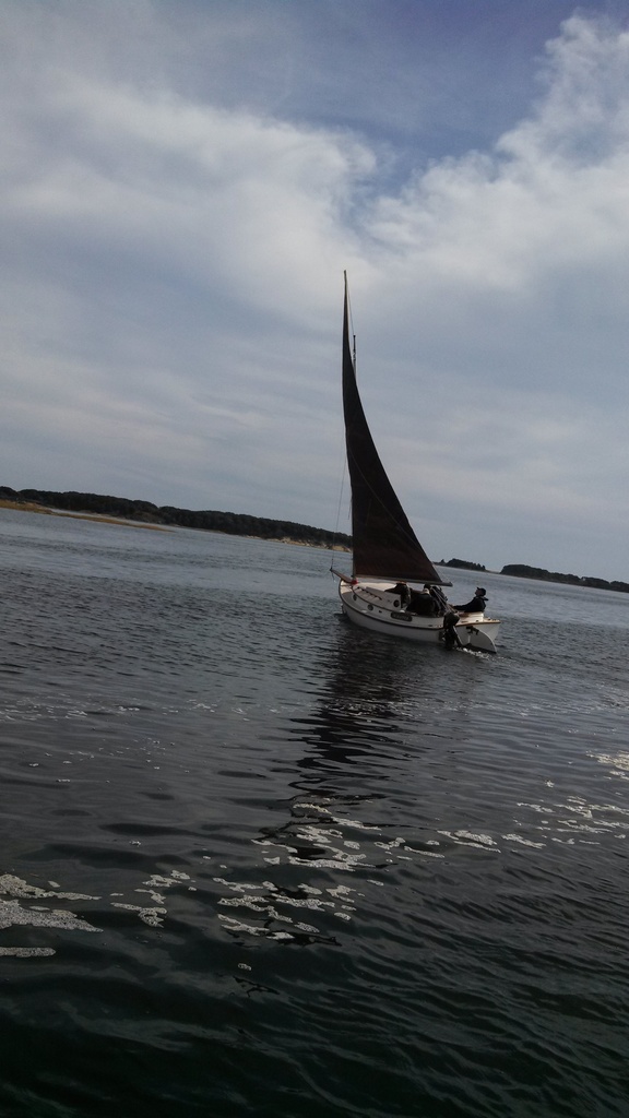 No description provided for: /2013/10-12/1019-catboat/photo01.html