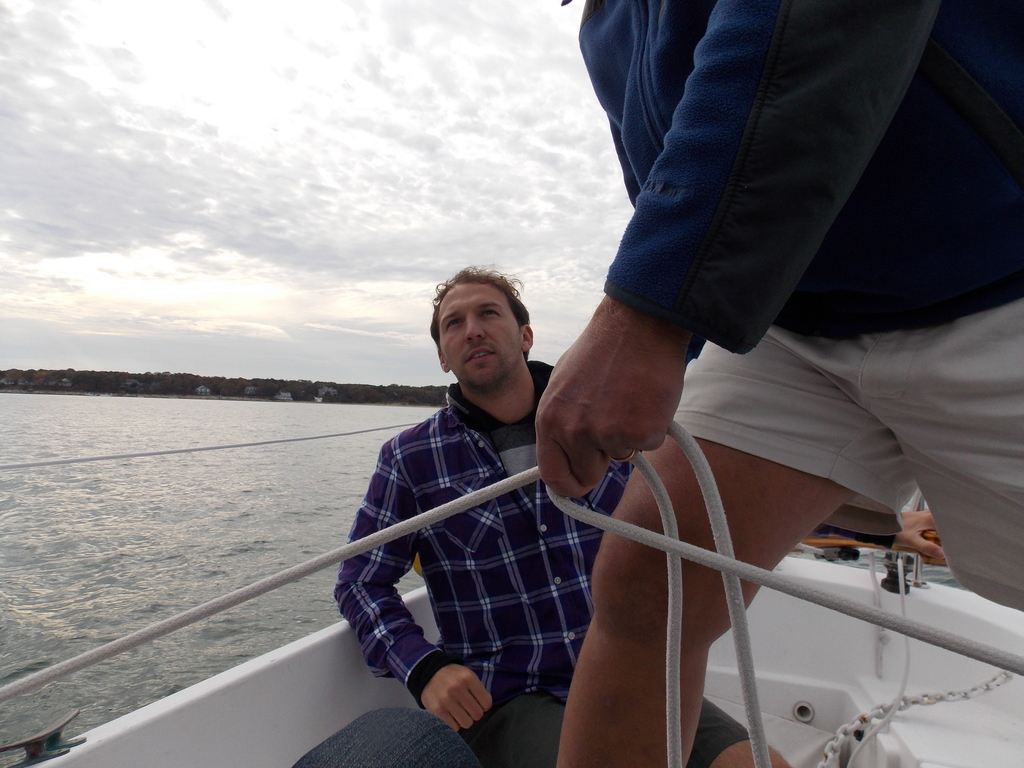 No description provided for: /2013/10-12/1019-justin-sailing/photo01.html