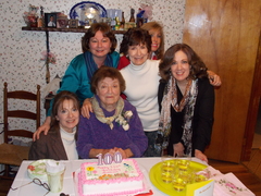 Image file: photo35.jpg