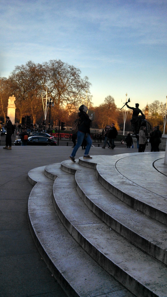 No description provided for: /2014/0307-london-shan/_1/photo11.html