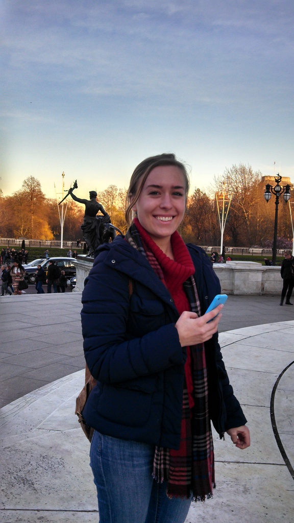 No description provided for: /2014/0307-london-shan/_1/photo12.html