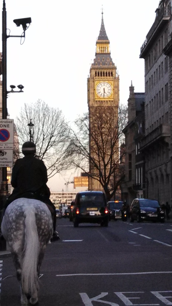 No description provided for: /2014/0307-london-shan/_2/photo20.html