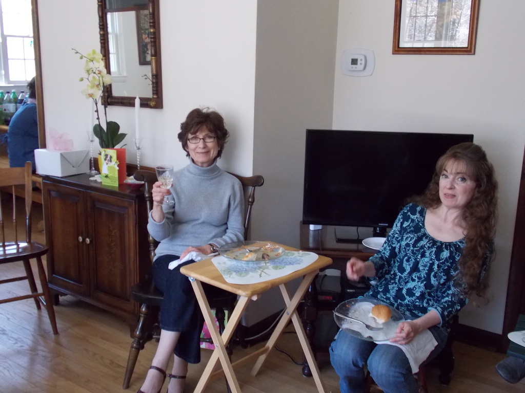 No description provided for: /2014/0406-joan-bday-party/_1/photo01.html