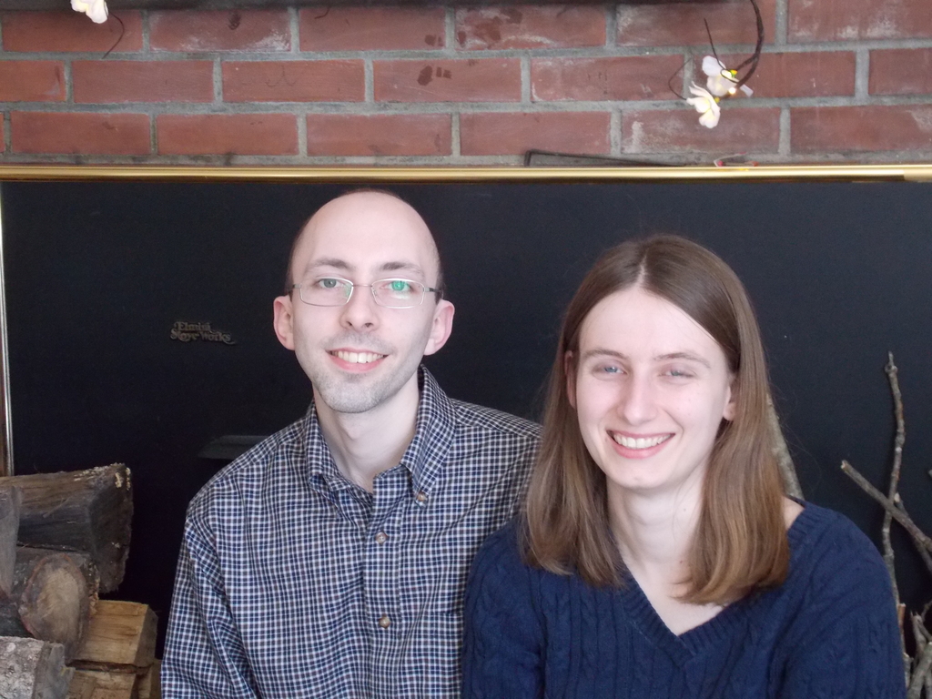 No description provided for: /2014/0406-joan-bday-party/_1/photo19.html