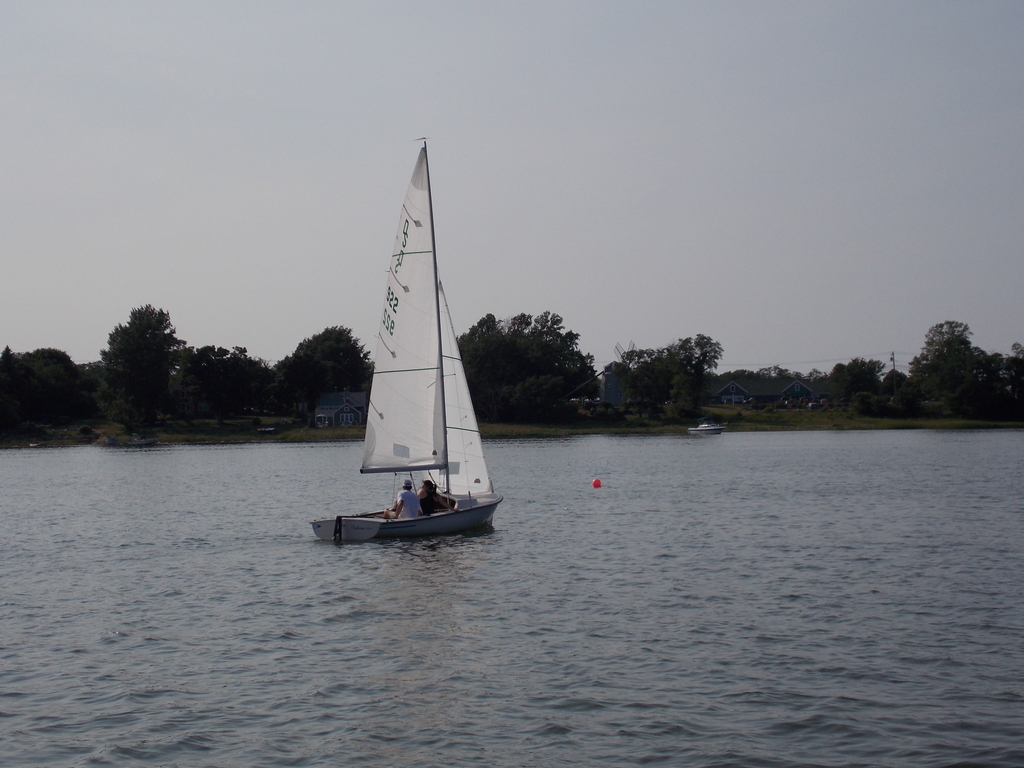 No description provided for: /2014/0810-fleet15-championship/_2/photo33.html