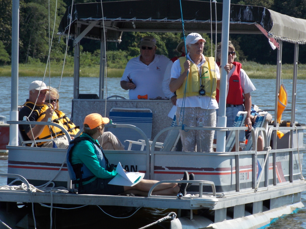 No description provided for: /2014/0824-old-lady-race/_3/photo68.html