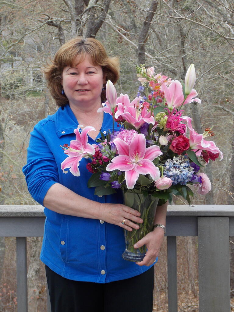 No description provided for: /2015/04-06/0509-joan-flowers/photo03.html