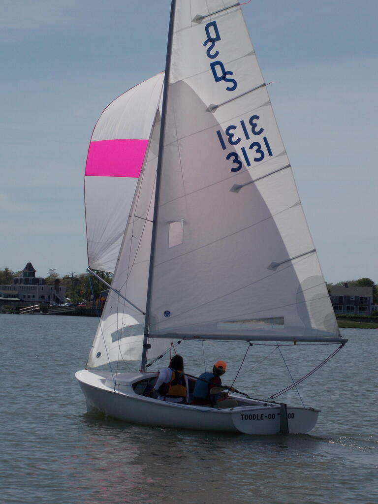 No description provided for: /2015/04-06/0607-fleet15/photo10.html