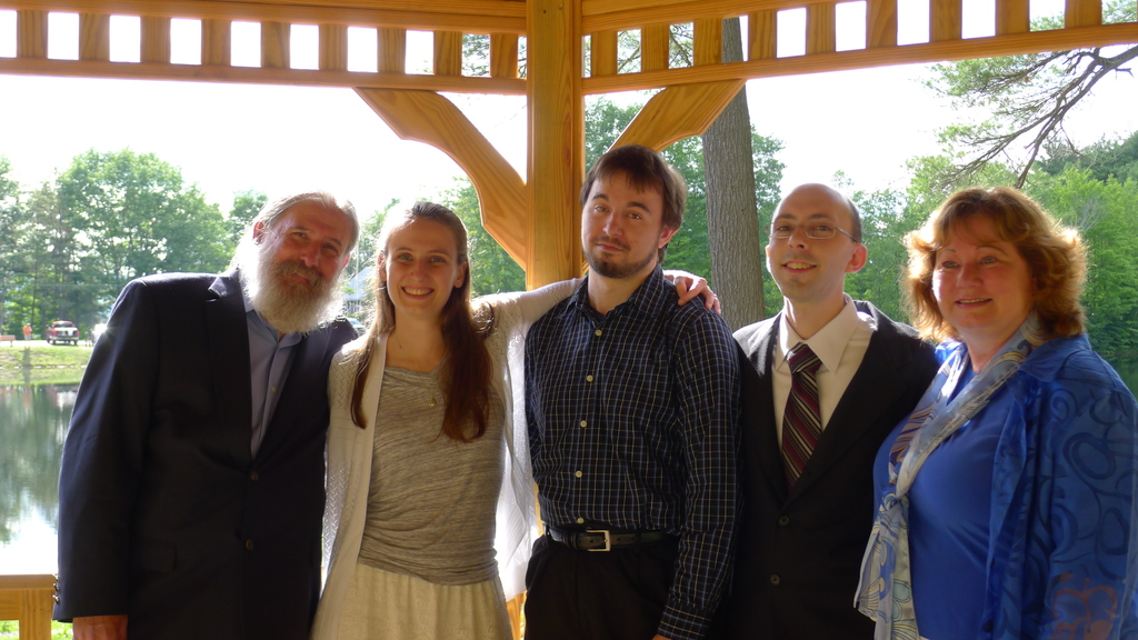 No description provided for: /2015/04-06/0621-erin+mike-jim-photos/_2/photo042.html