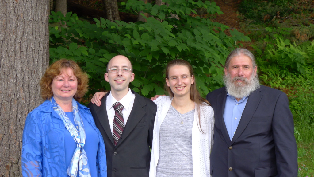 No description provided for: /2015/04-06/0621-erin+mike-jim-photos/_3/photo049.html