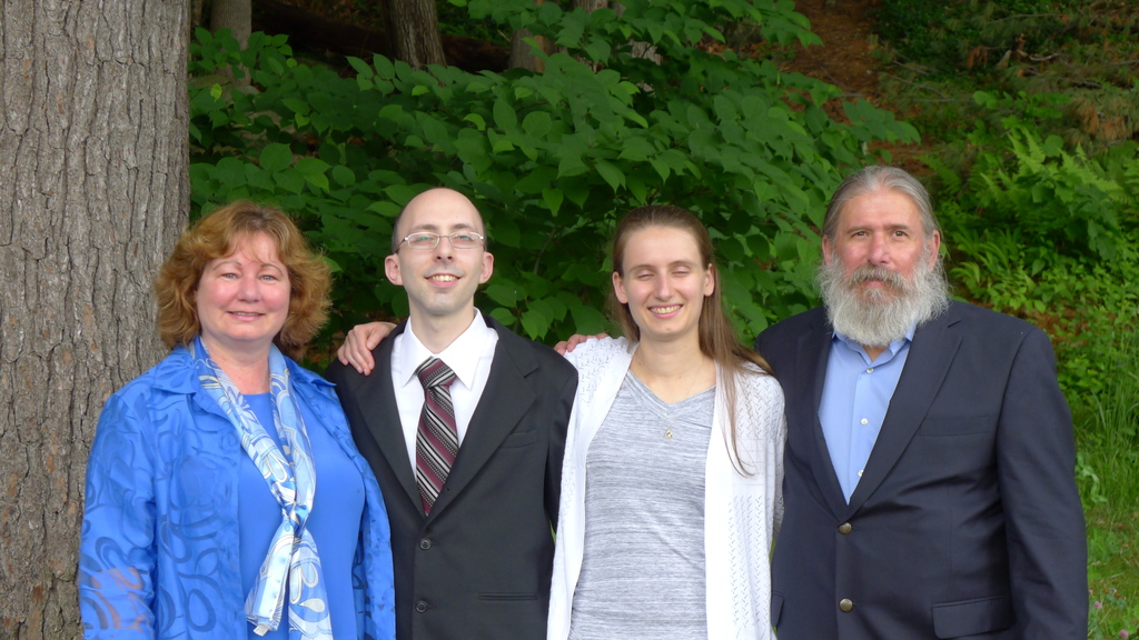 No description provided for: /2015/04-06/0621-erin+mike-jim-photos/_3/photo052.html