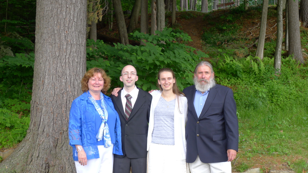 No description provided for: /2015/04-06/0621-erin+mike-jim-photos/_3/photo053.html