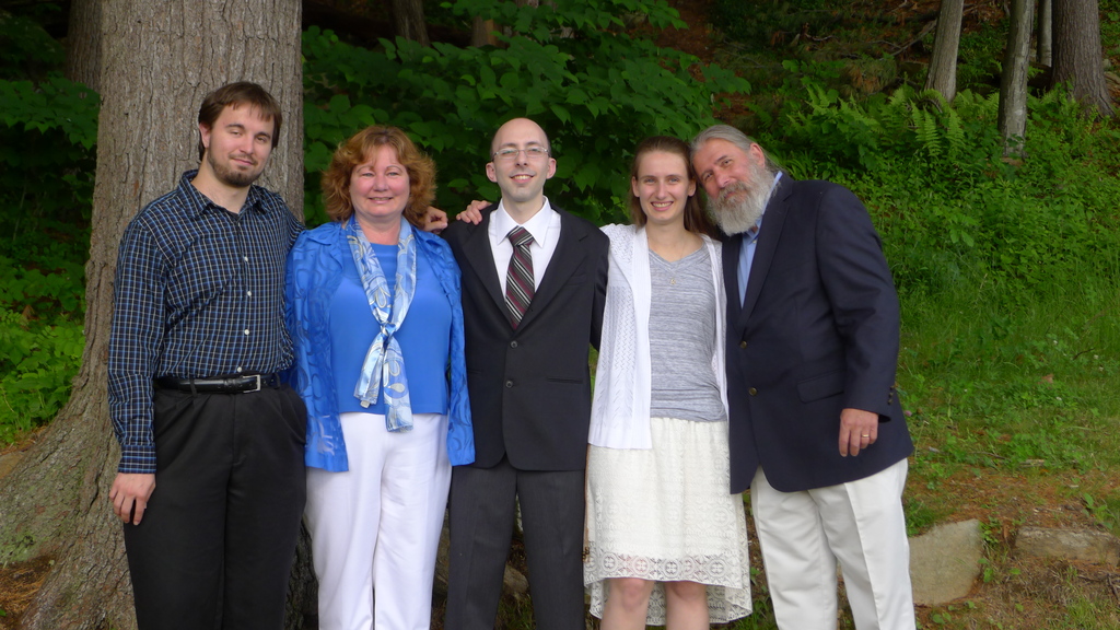 No description provided for: /2015/04-06/0621-erin+mike-jim-photos/_4/photo064.html