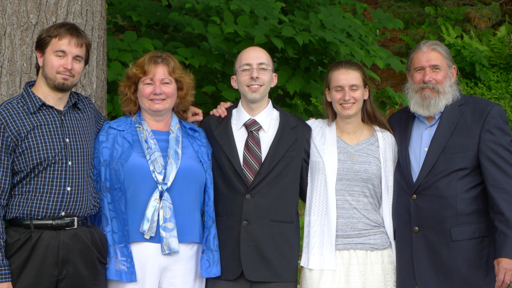 No description provided for: /2015/04-06/0621-erin+mike-jim-photos/_4/photo065.html