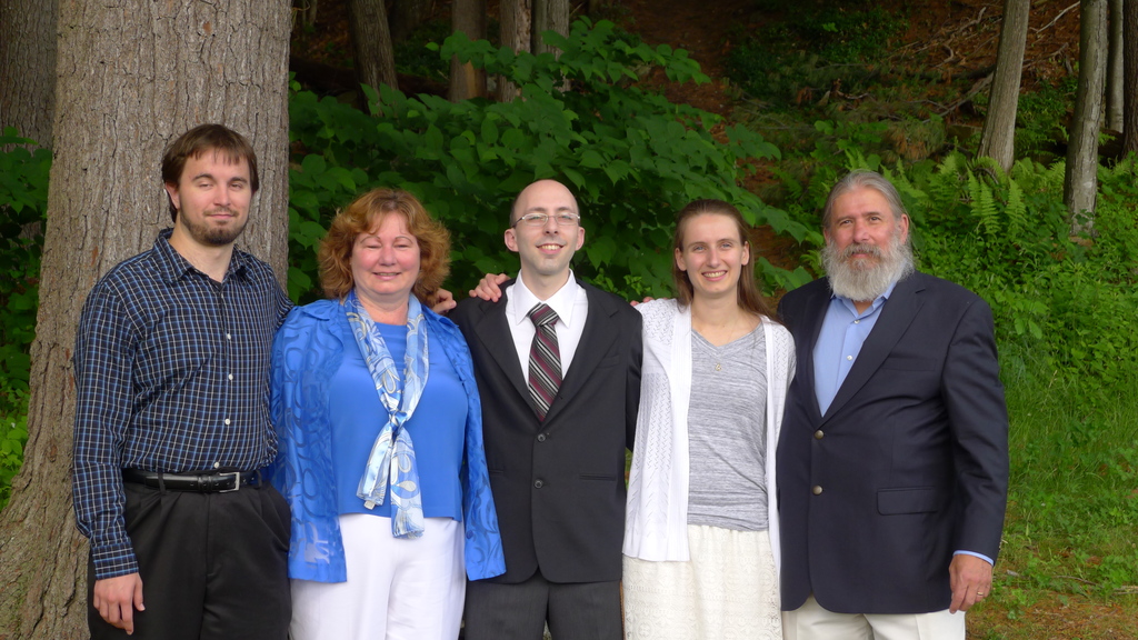 No description provided for: /2015/04-06/0621-erin+mike-jim-photos/_4/photo068.html