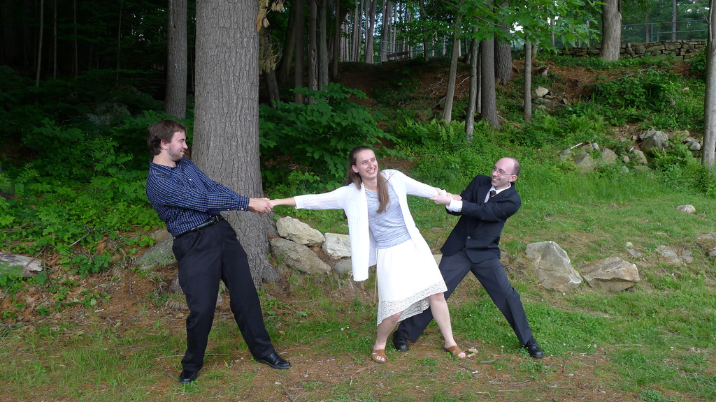 No description provided for: /2015/04-06/0621-erin+mike-jim-photos/_5/photo087.html