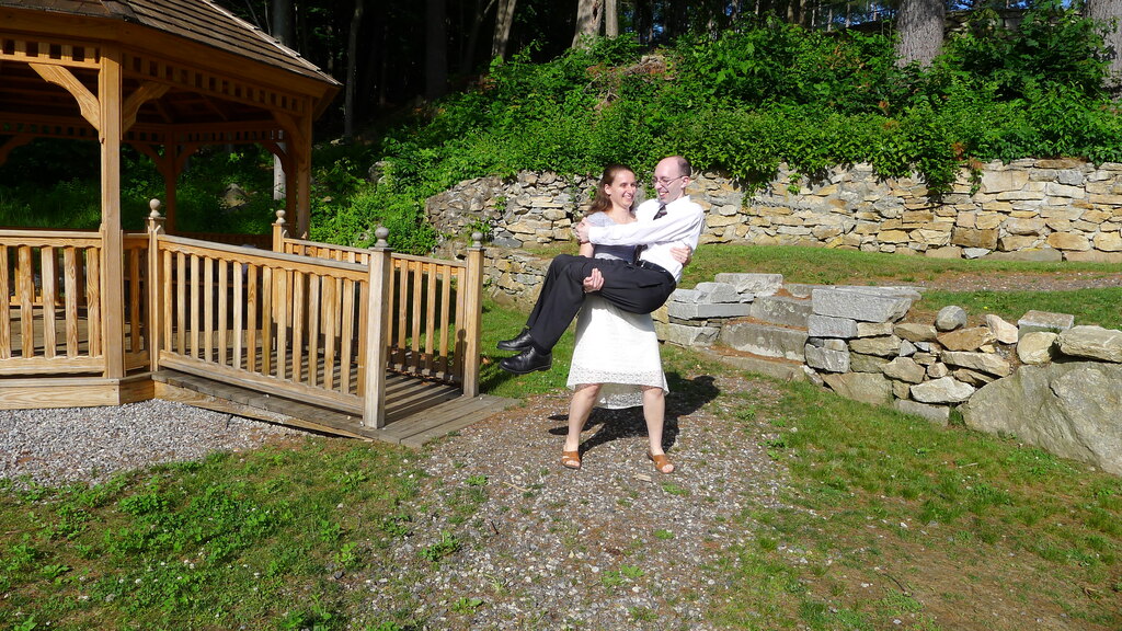 No description provided for: /2015/04-06/0621-erin+mike-jim-photos/_5/photo100.html