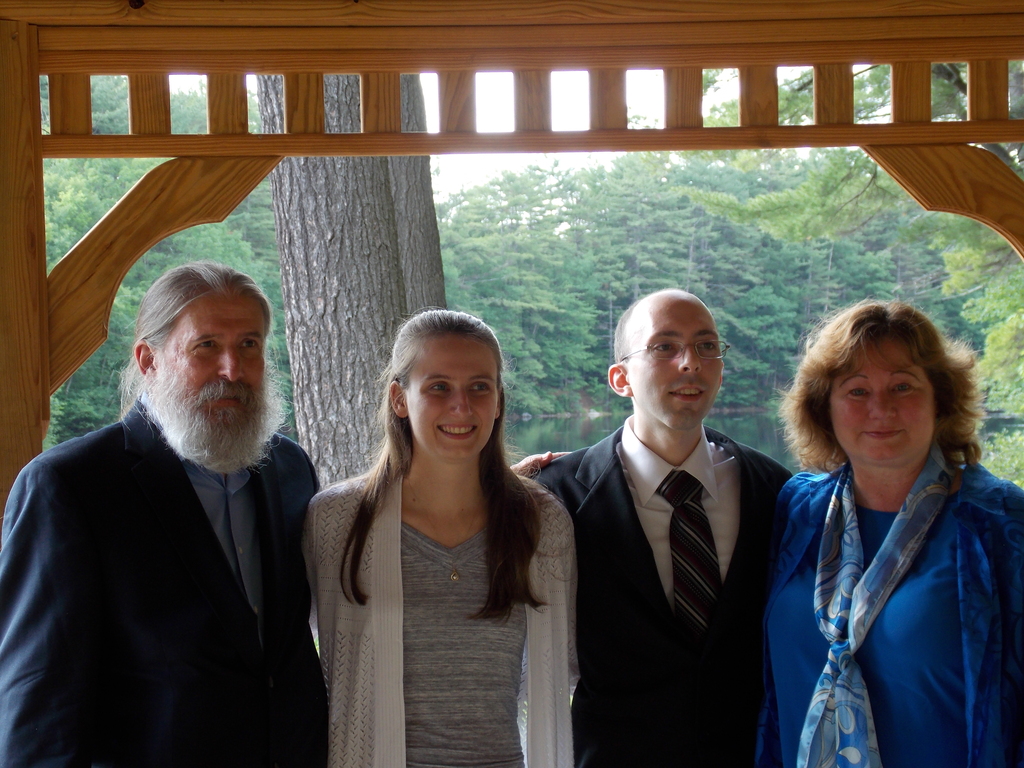 No description provided for: /2015/04-06/0621-erin+mike-wedding/_1/photo16.html