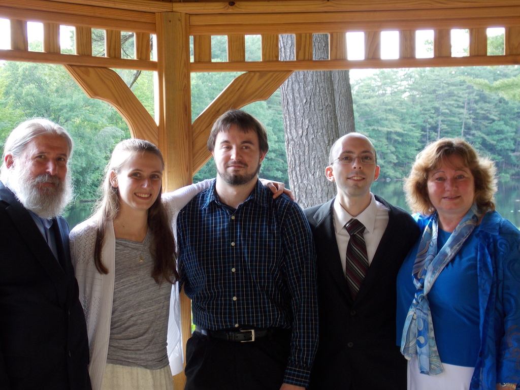 No description provided for: /2015/04-06/0621-erin+mike-wedding/_2/photo20.html