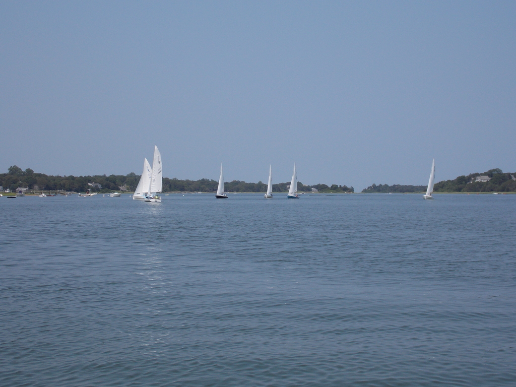 No description provided for: /2015/07-09/0705-fleet15/_1/photo04.html