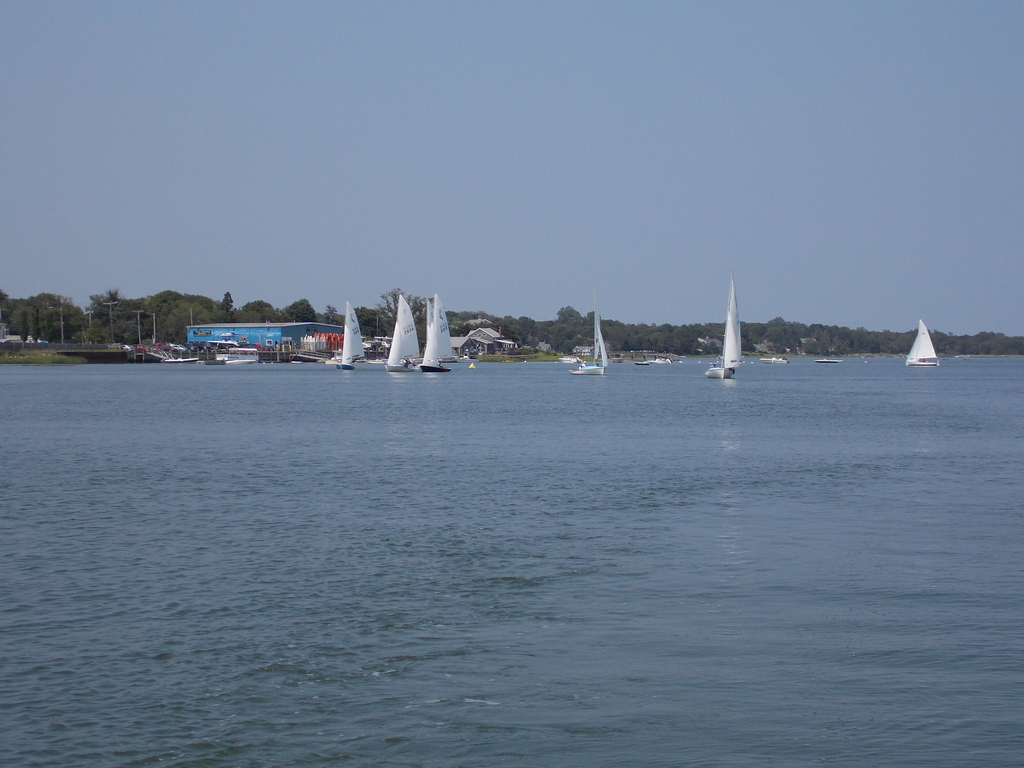 No description provided for: /2015/07-09/0705-fleet15/_1/photo05.html